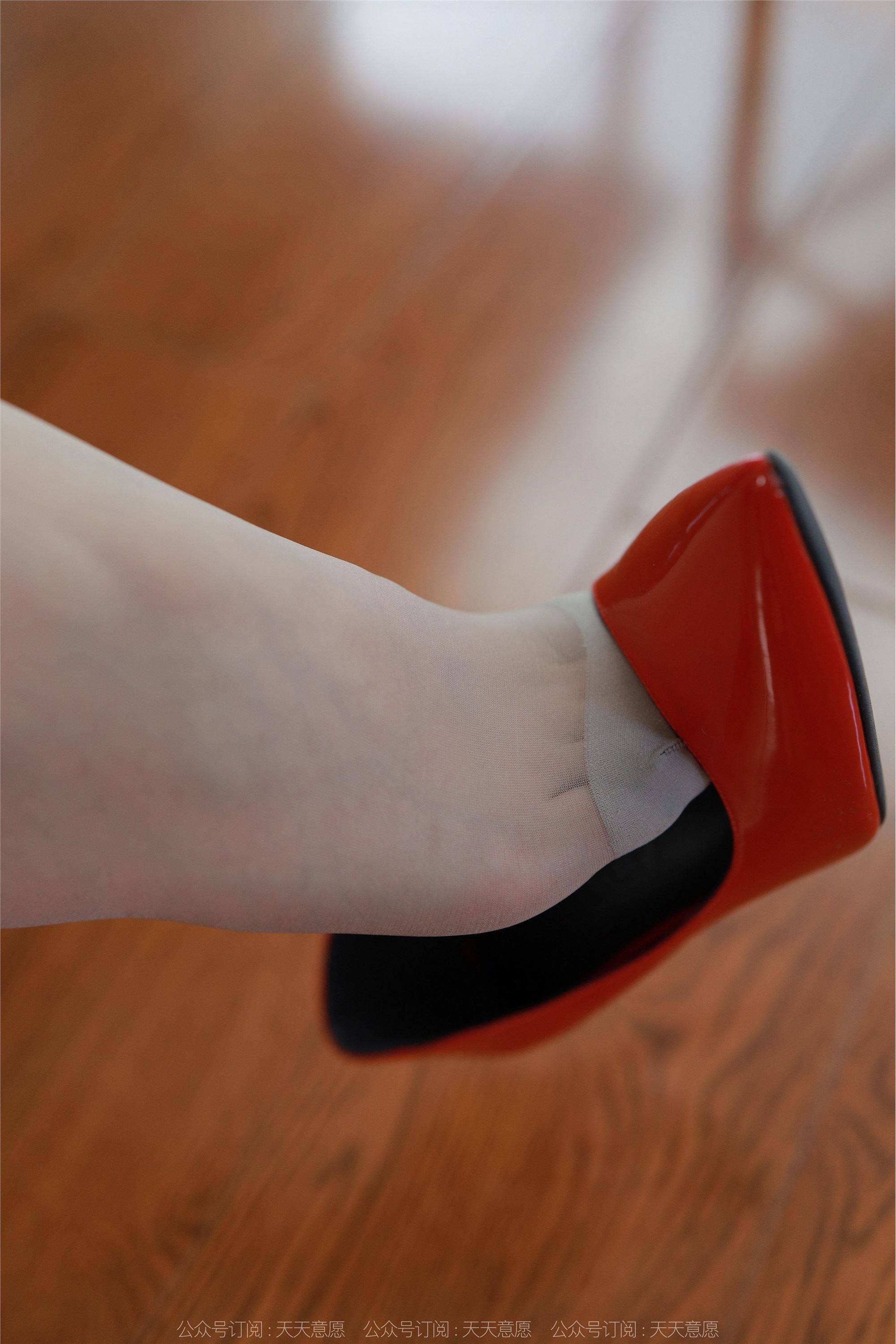 IESS异思趣向  2022.09.23 丝享家 1216 秋秋《办公桌的故事》